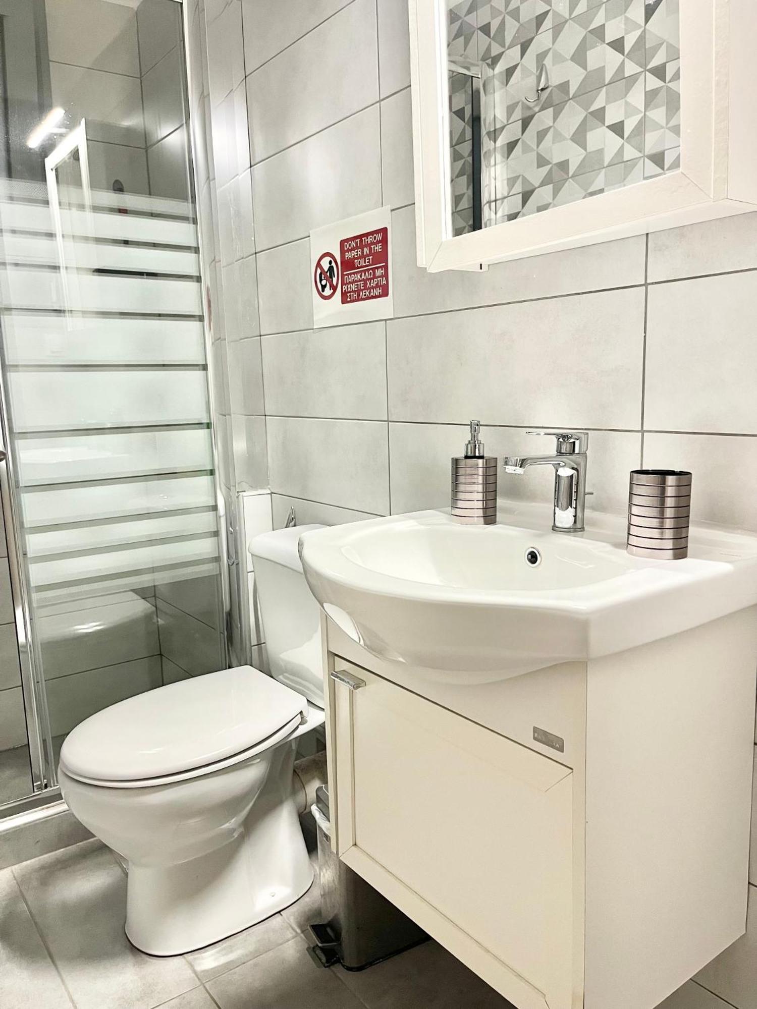 Blueline Apartment 3 لوتراكي المظهر الخارجي الصورة