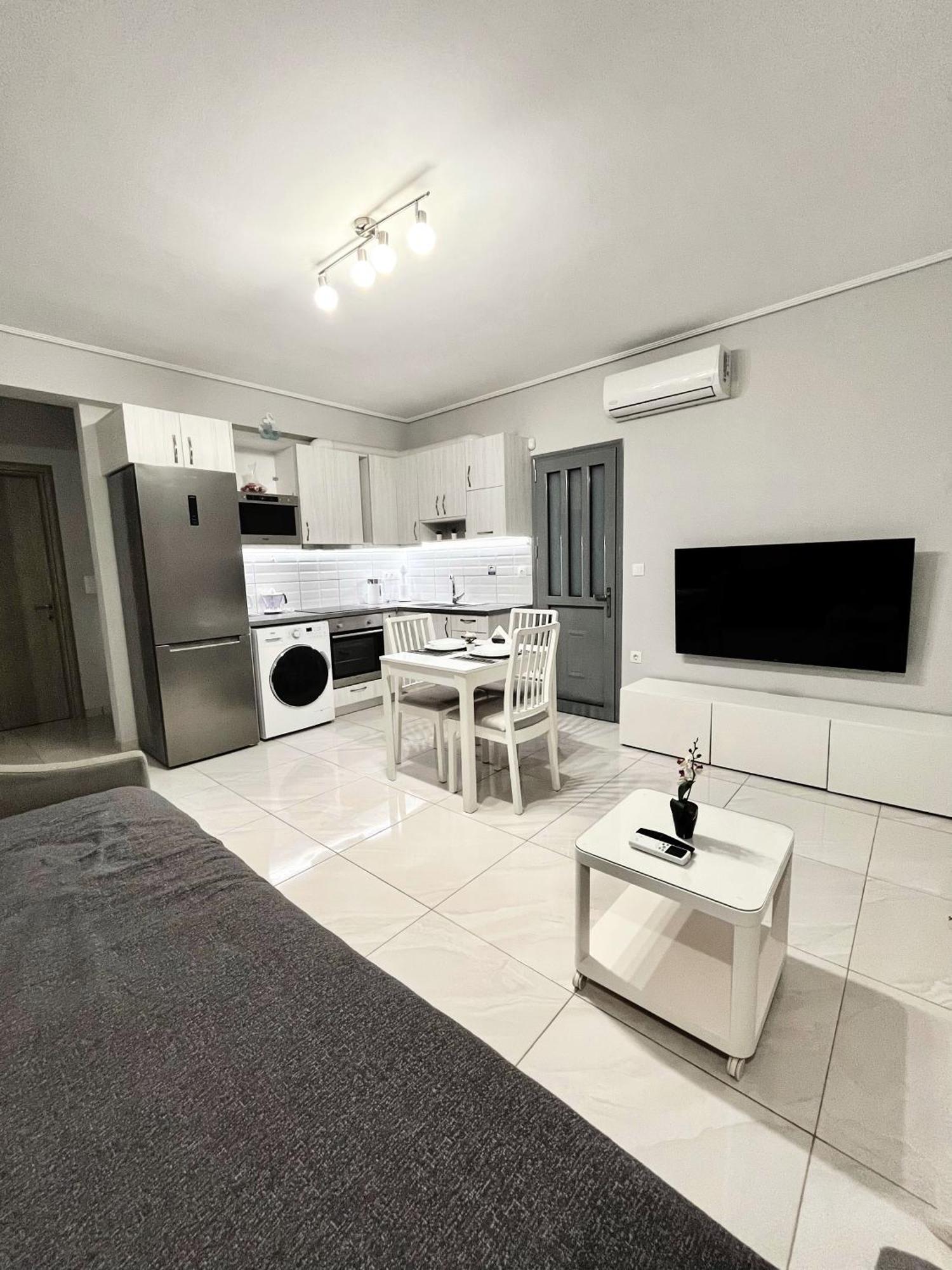 Blueline Apartment 3 لوتراكي المظهر الخارجي الصورة