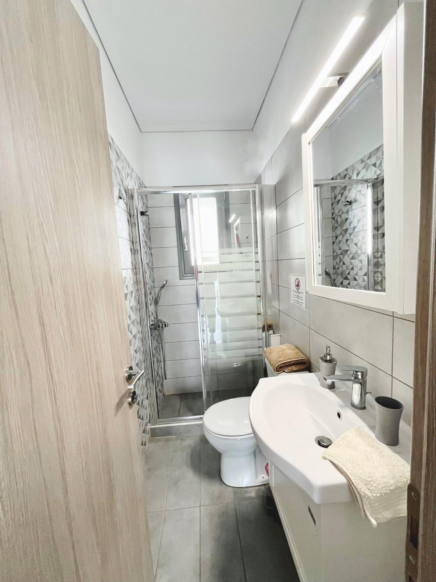 Blueline Apartment 3 لوتراكي المظهر الخارجي الصورة